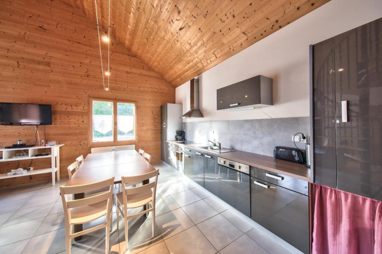 Chalet De Charme - Le Martinet Ney Exterior photo