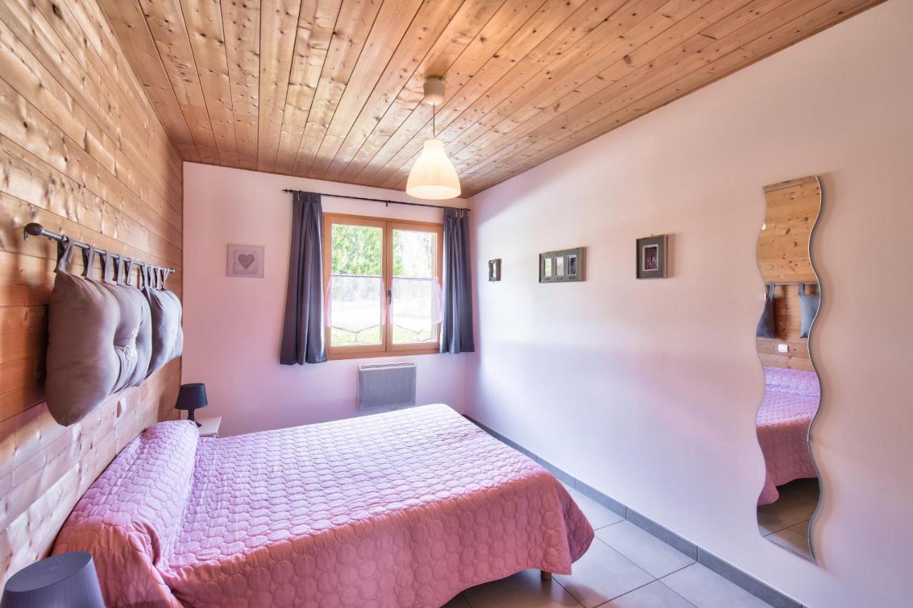 Chalet De Charme - Le Martinet Ney Exterior photo